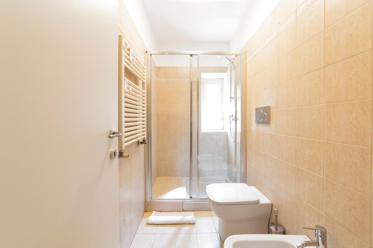Roomy Apartment Close To Subway M5! Μιλάνο Εξωτερικό φωτογραφία