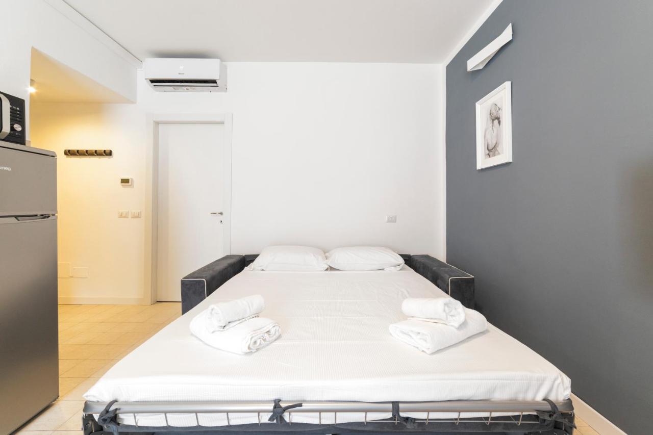 Roomy Apartment Close To Subway M5! Μιλάνο Εξωτερικό φωτογραφία